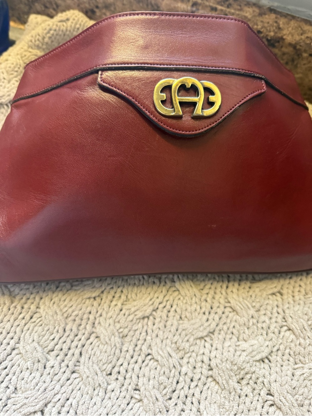 tienne Aigner Hinge Close Merlot Leather Clutch 12 3/4"x7 1/4"
ByandLargeVinta